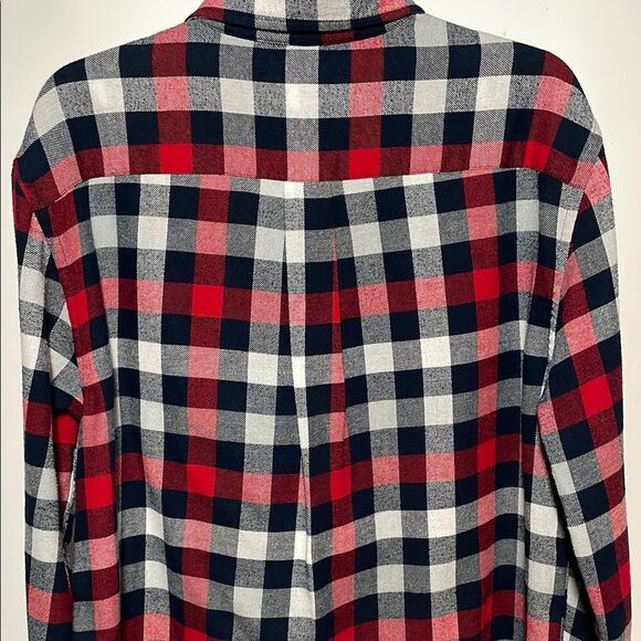 Croft & Barrow Red and Black Casual Button Down Shirt - Picture 6 of 7